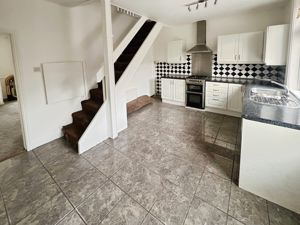 Kitchen dining room- click for photo gallery